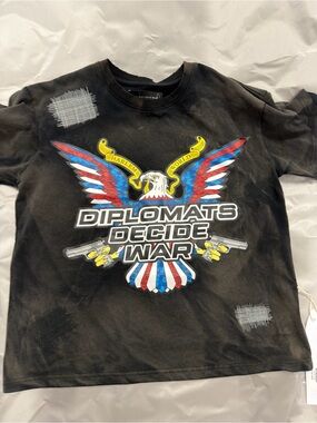 Who Decides War T Shirt Small